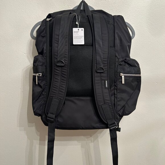 NWT Lululemon Wanderlust Backpack Black 25L - Picture 3 of 4